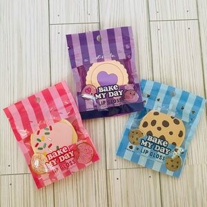 Just 4 Girls LOT OF 3 "Bake My Day" Cookie Shaped Lip Gloss